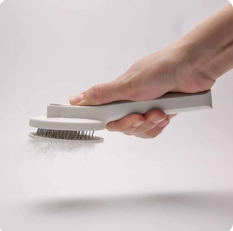 One-Click Self-Cleaning Pet Grooming Brush